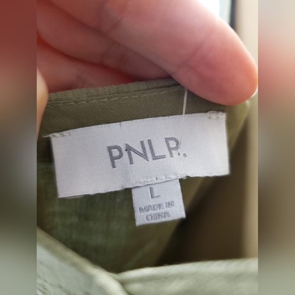 Elegant Olive Ruffle Dress - Picture 5 of 5